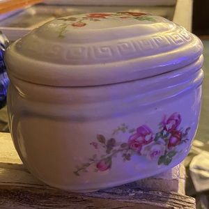 A & M Ceramic Trinket Box